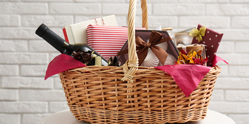 Custom - Gift Basket